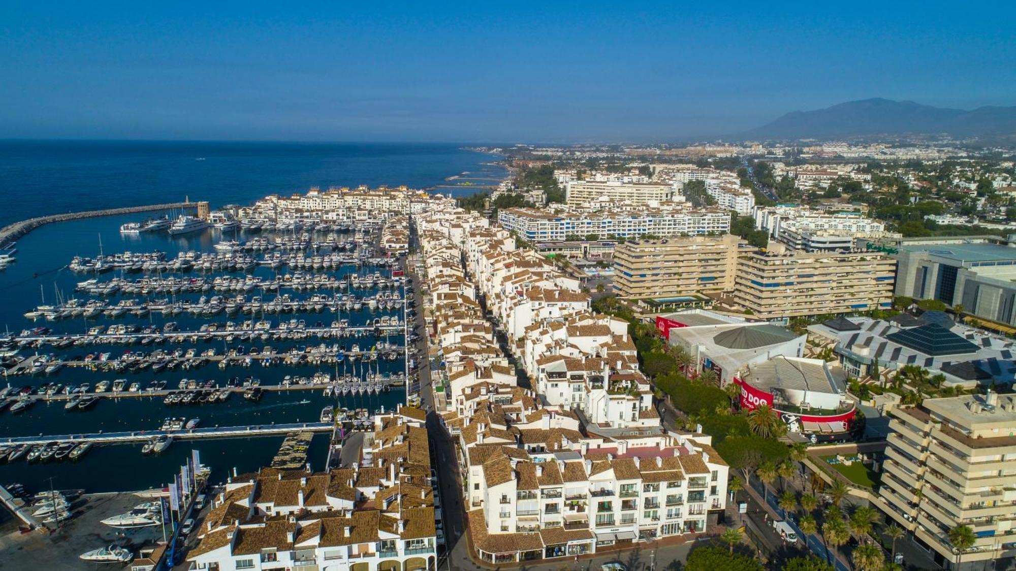 Marbella Banus Suites מראה חיצוני תמונה